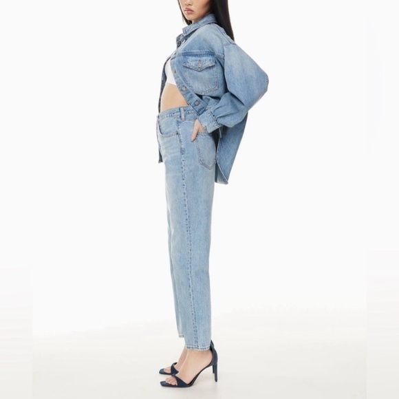 Denim Forum The Joni Mid Rise Loose from Aritzia - Picture 10 of 12